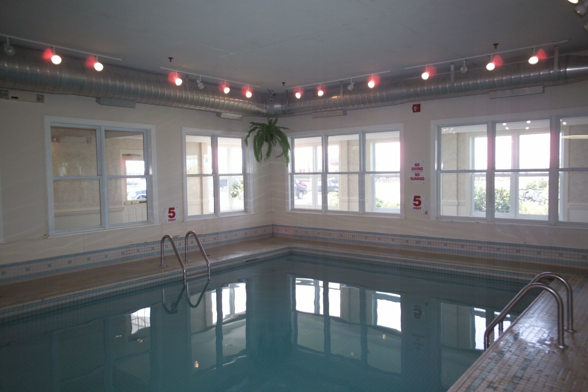 The Loyalist Country Inn & Conference Centre 서머사이드 시설 사진